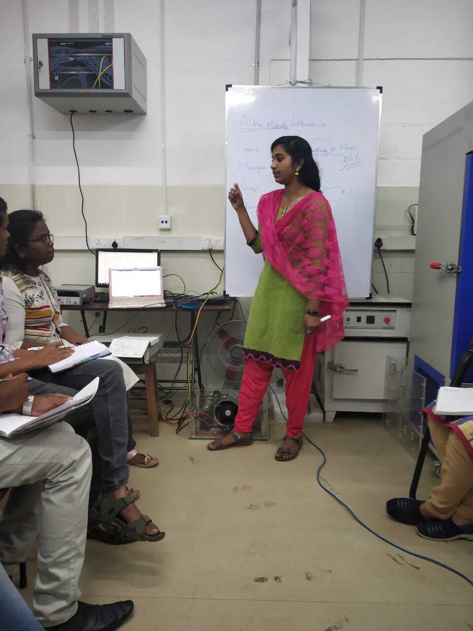 Priyavalli — Maths & Science faculty at Rajvalli Maths Tuition Centre